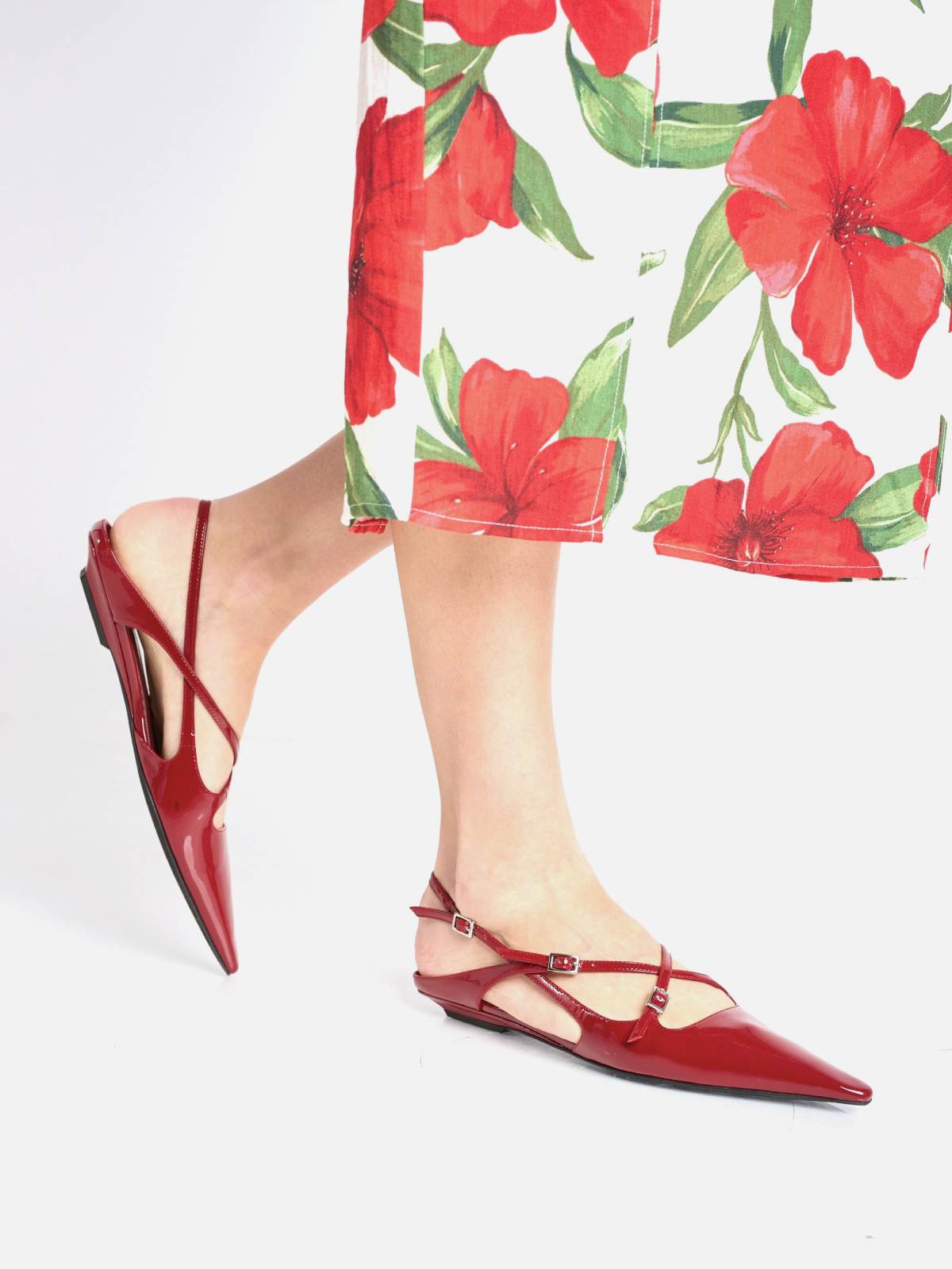 JEFFREY CAMPBELL – Fax-me R
