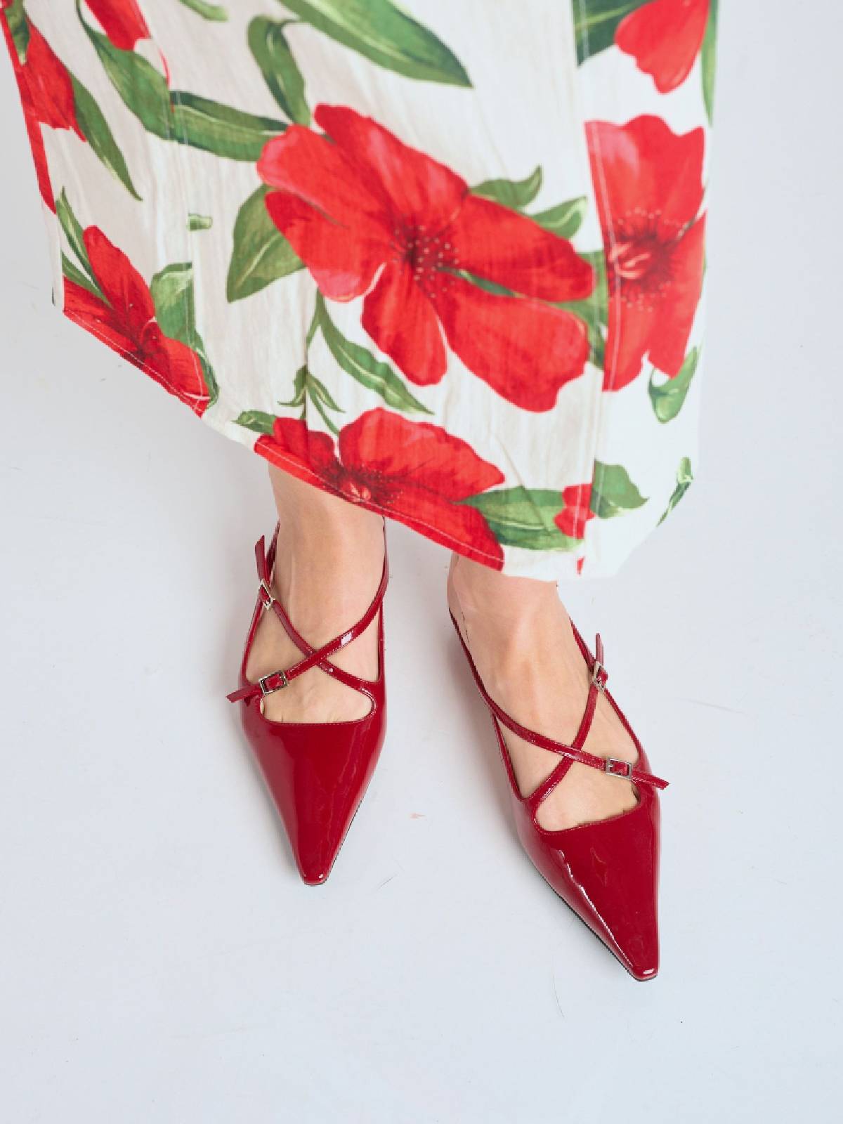 JEFFREY CAMPBELL – Fax-me R
